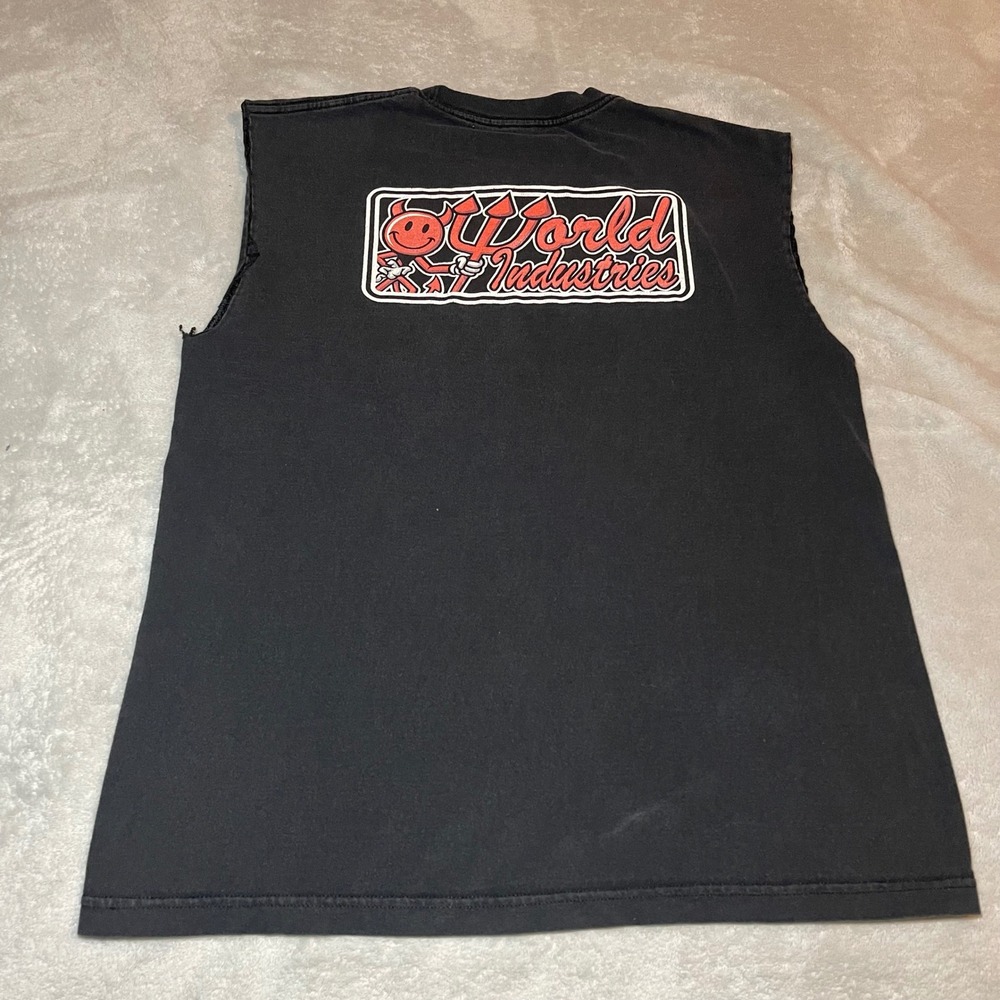 Vintage Y2K World Industries Devil Skateboard Muscle Tee Shirt Black Mens Large